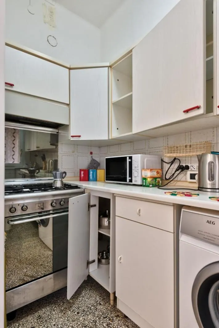 City Living Guest House Venice Room