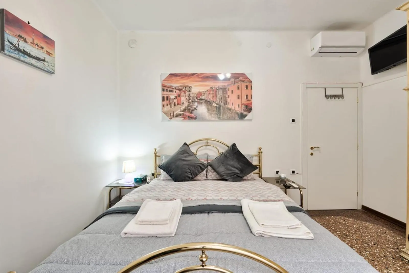 City Living Guest House Venice Room Italy