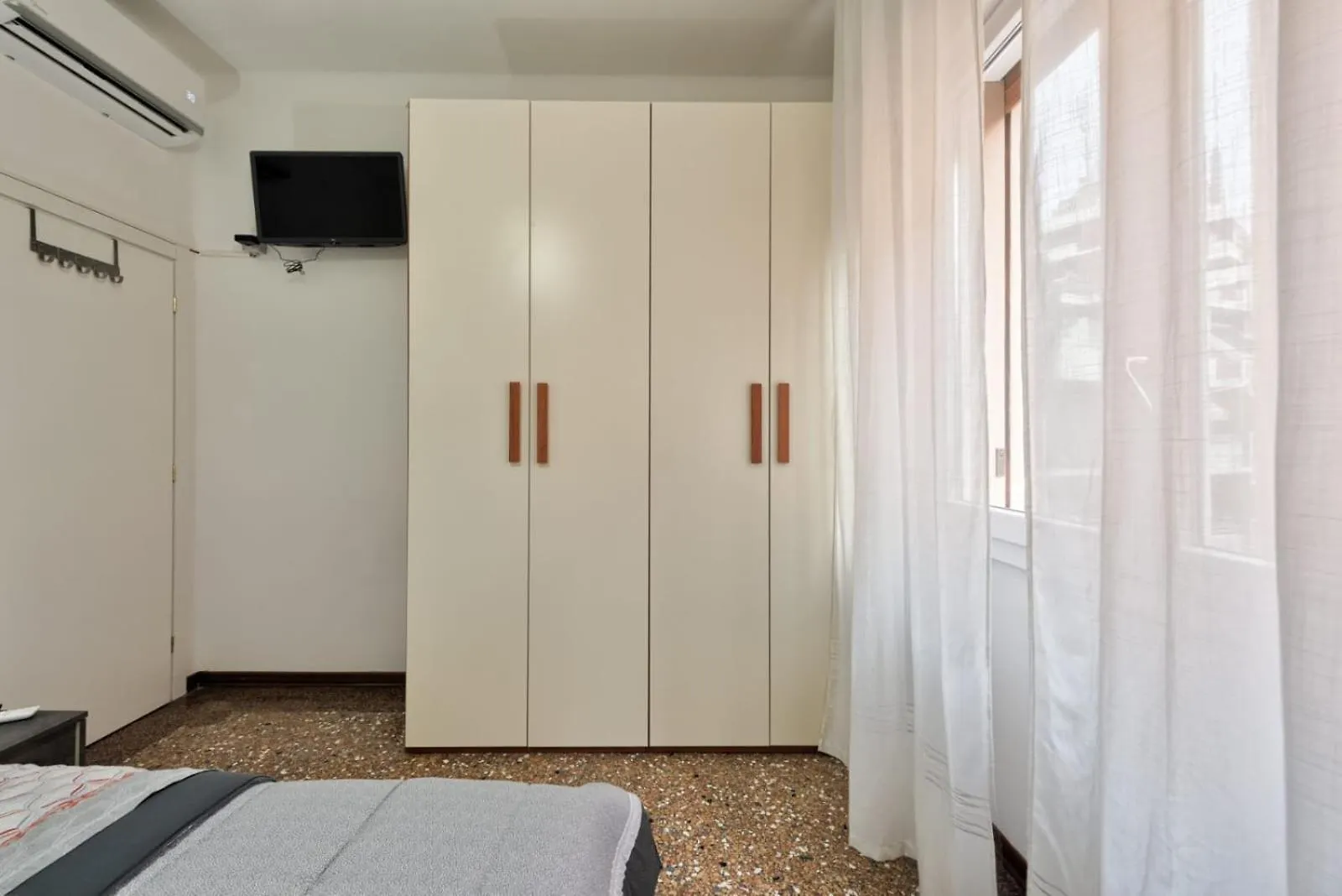 City Living Guest House Venice Room